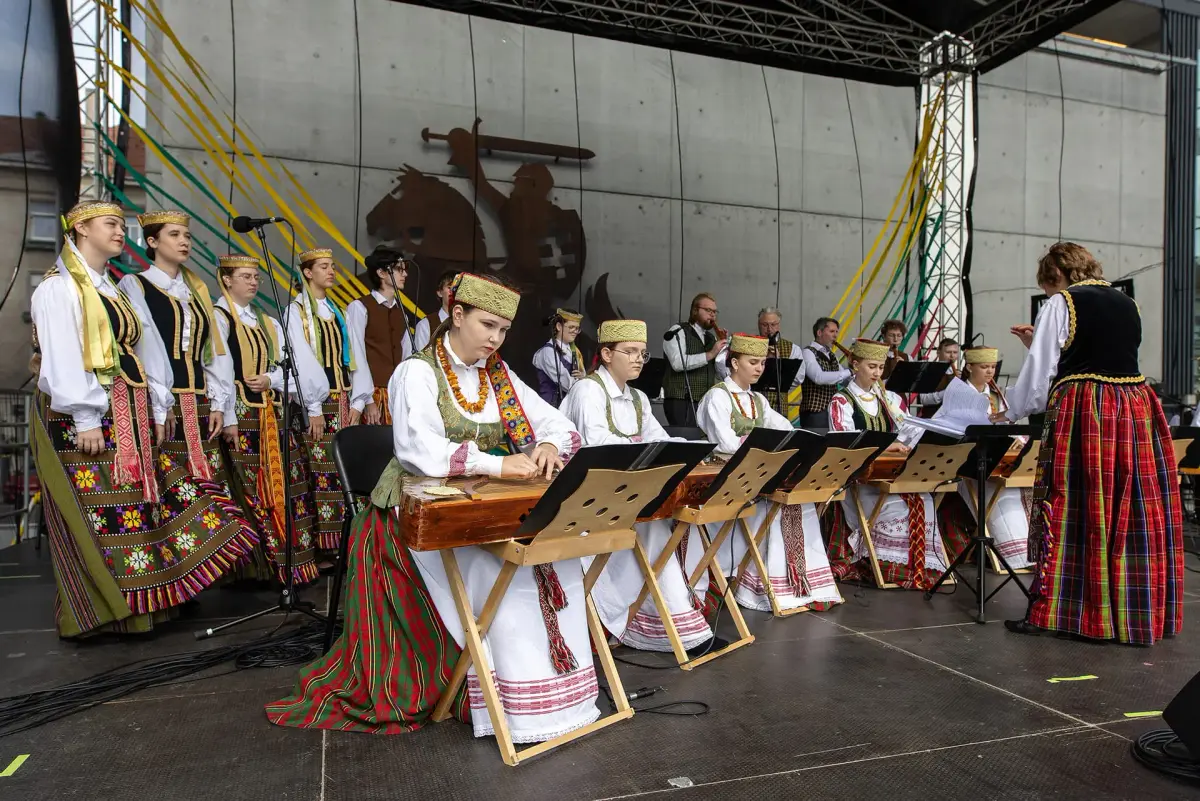 Valstybės dieną Šiauliuose vyks iškilminga ceremonija ir skambės kariljono muzika, skirta karalienei Mortai.