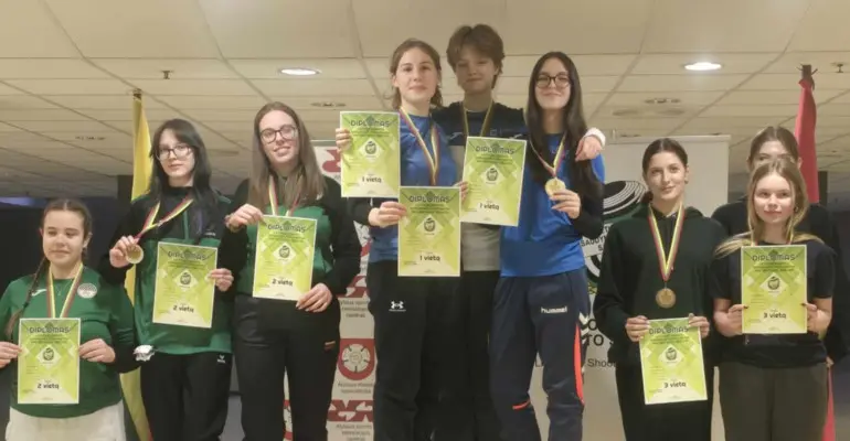 Alytuje surengtame Lietuvos šaudymo pneumatiniais ginklais čempionate – puikūs alytiškių rezultatai!