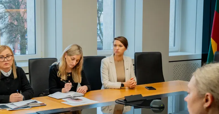 Pristatytas ir aptartas Alytaus miesto savivaldybės socialinių paslaugų teikimo algoritmas asmenims, patyrusiems smurtą