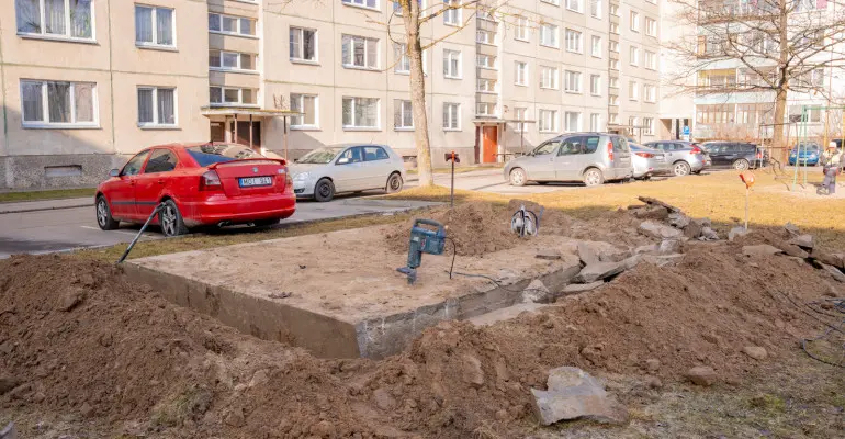A. Jonyno gatvėje esanti smėliadėžė bus perkelta į kitą vietą: vaikų saugumas – svarbiausia