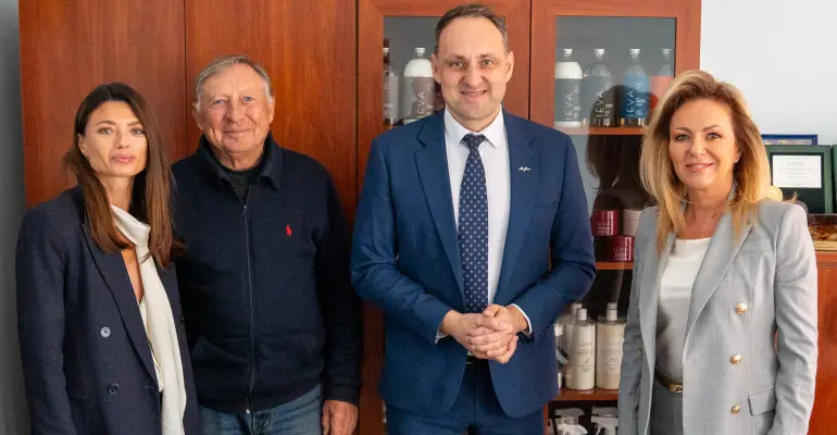Pasveikino „Koslitą“, mininčią 35-erių veiklos jubiliejų