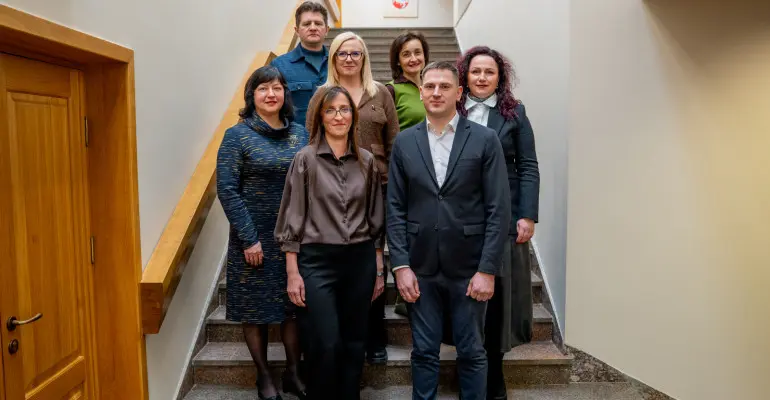 Po veiklos vertinimų – profesinis šuolis: septyni Alytaus miesto savivaldybės administracijos darbuotojai pradeda naują etapą