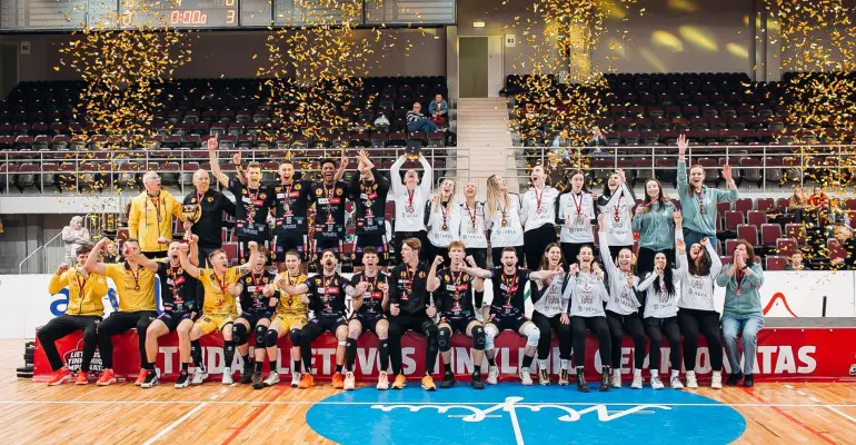 Įspūdingai finale dominavę Šiaulių tinklininkai – Lietuvos čempionai