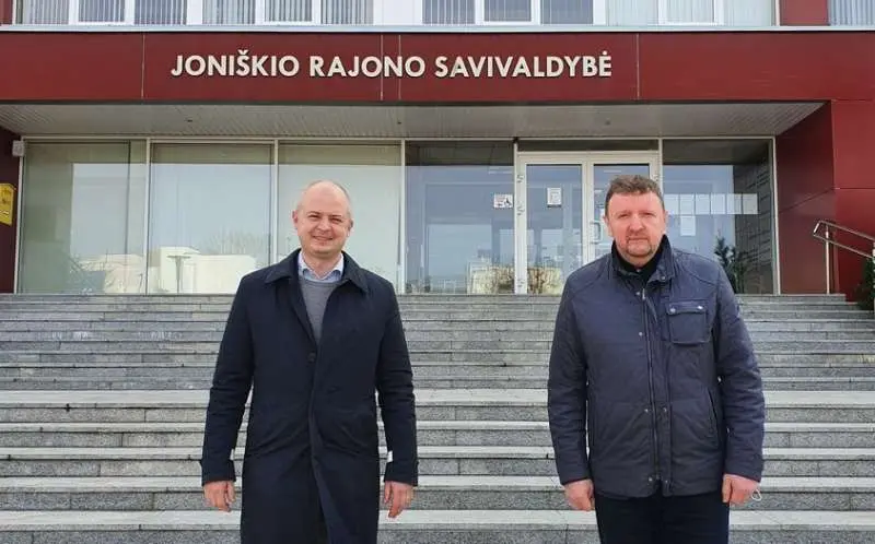 Joniškio savivaldybėje lankėsi LR Aplinkos ministras Simonas Gentvilas