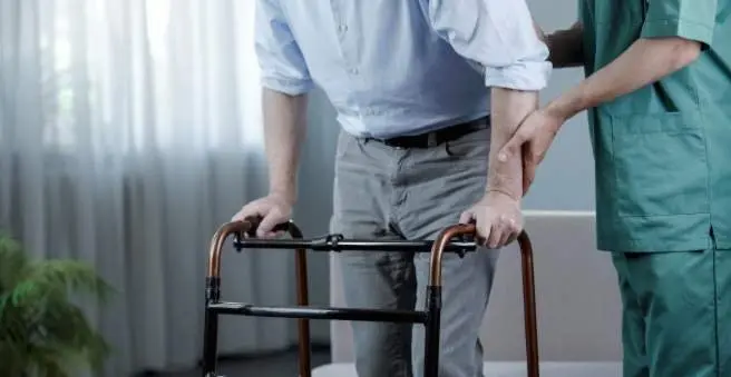 5 faktai apie Parkinsono ligą, kuriuos turėtų žinoti kiekvienas