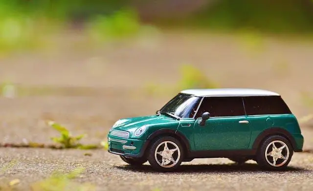 Kaip įsigyti naudotą automobilį be rizikos?