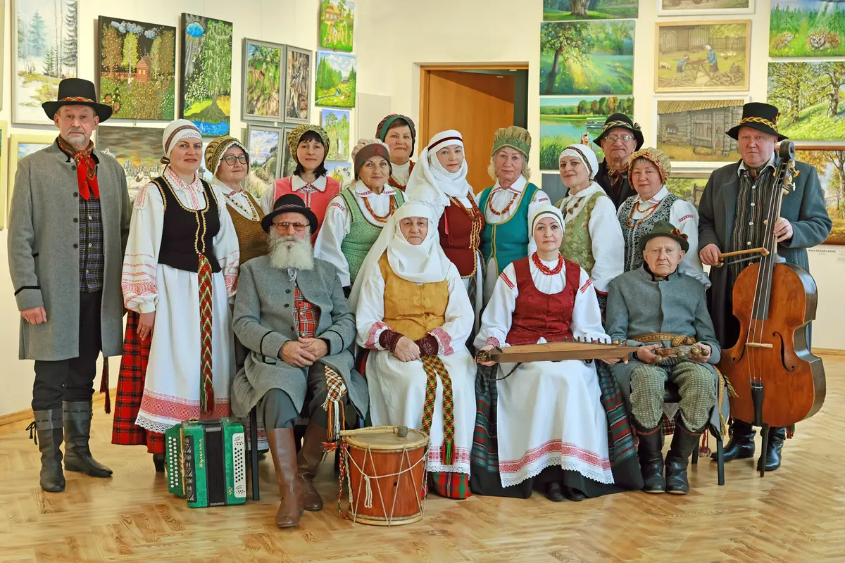 Mėgėjų meno kolektyvams priskirtos kategorijos