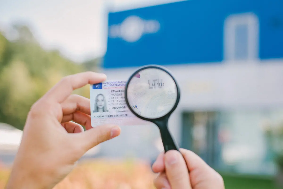 „Regitra“ informuoja: nuo rugpjūčio 20 d. keisis vairuotojo pažymėjimų kainos