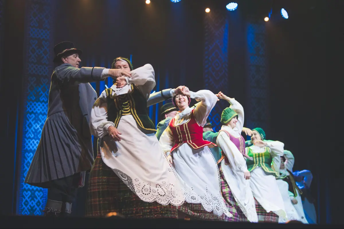 Tautinių šokių ir dainų festivalis „Saulele kelk“