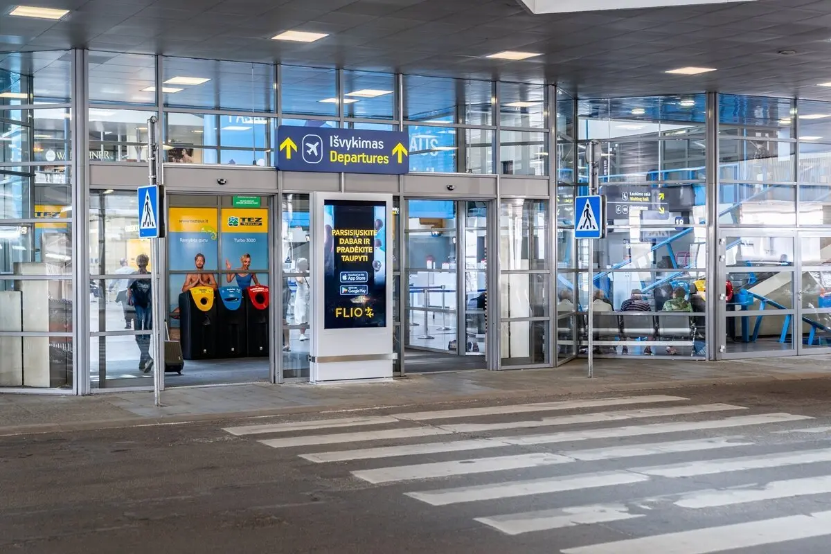 Vilniaus Ir Kauno oro uostuose sulaikyti du teisėsaugos ieškomi lietuviai