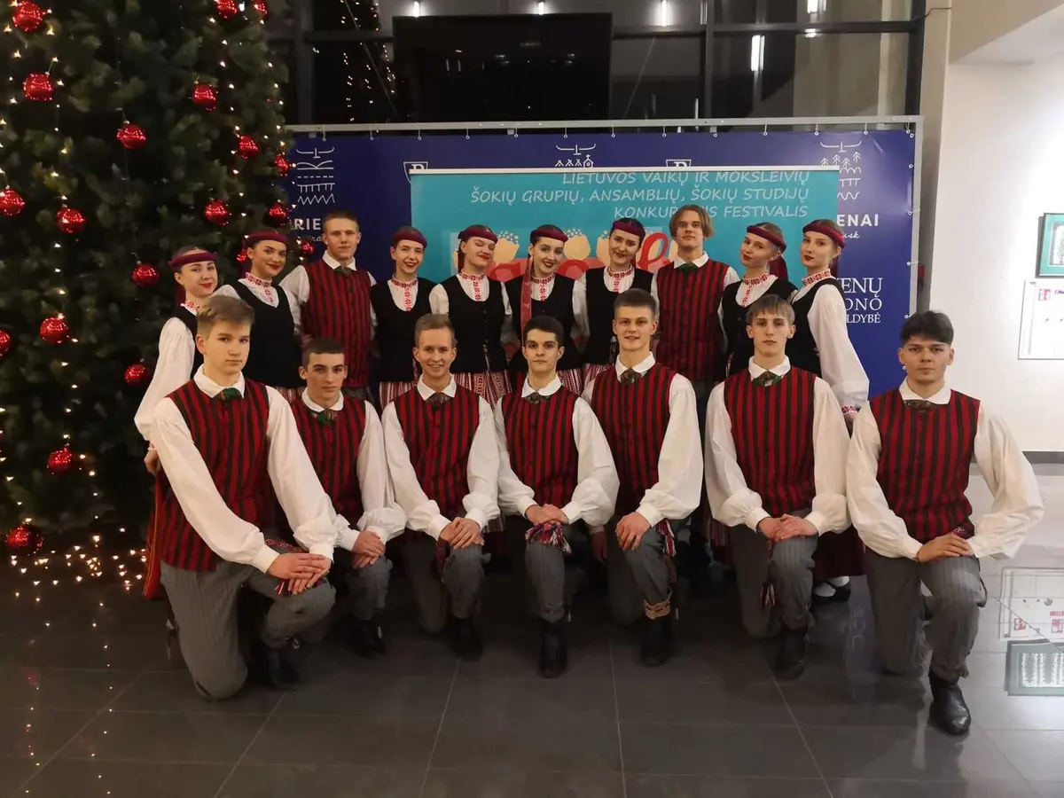 Konkursiniame festivalyje „Aguonėlė“ Jurbarko kultūros centro šokėjai pelnė I vietos diplomus