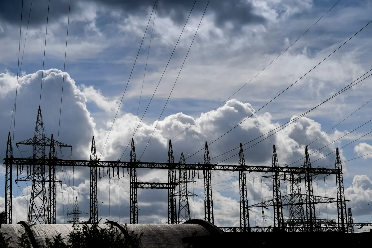 Atvėsę orai ir nurimęs vėjas lėmė aukštesnes elektros kainas