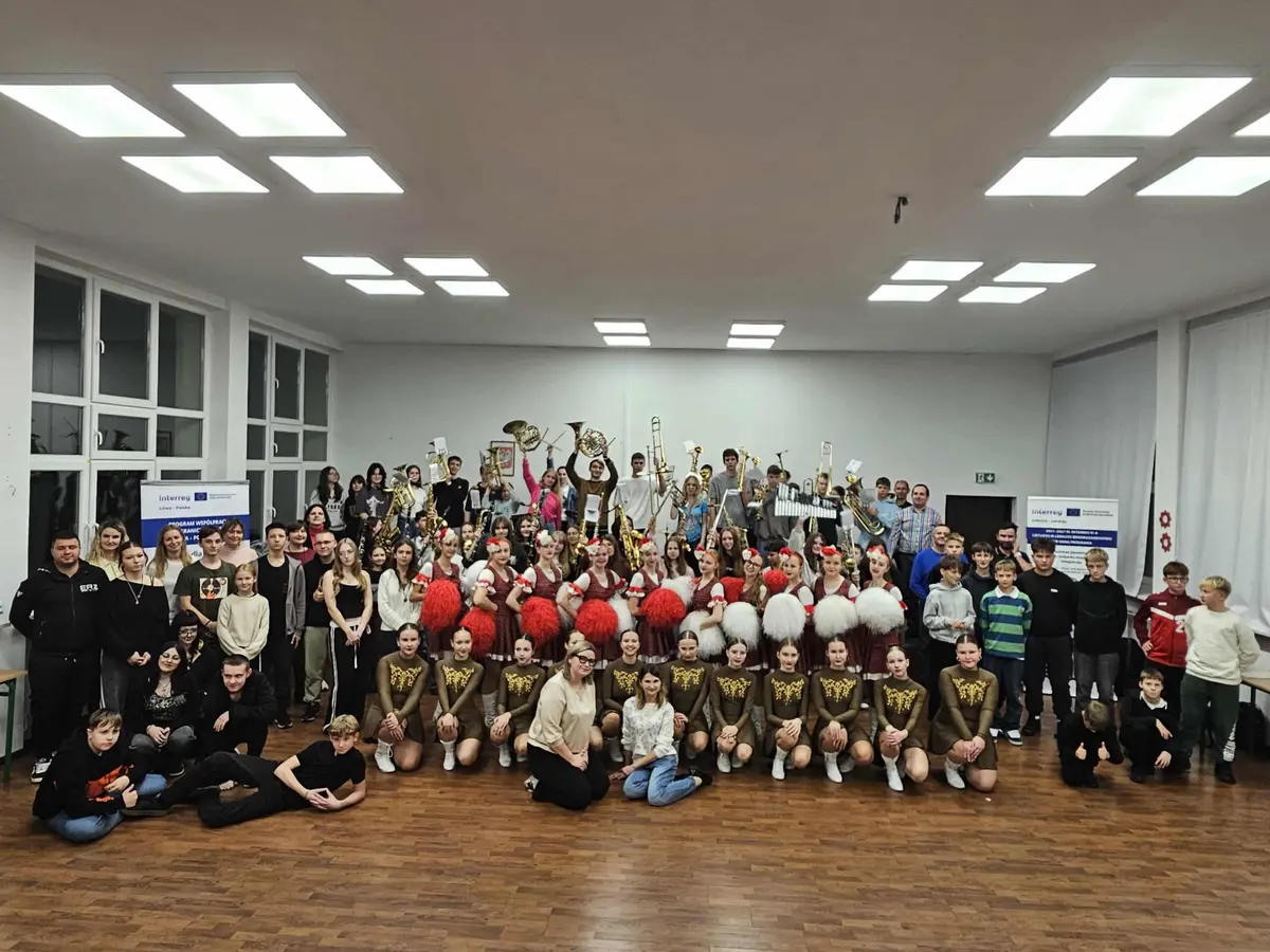 Projektas „Jaunimas jaunimui – Hajnuvkos ir Jurbarko muzikinė ir sportinė integracija“