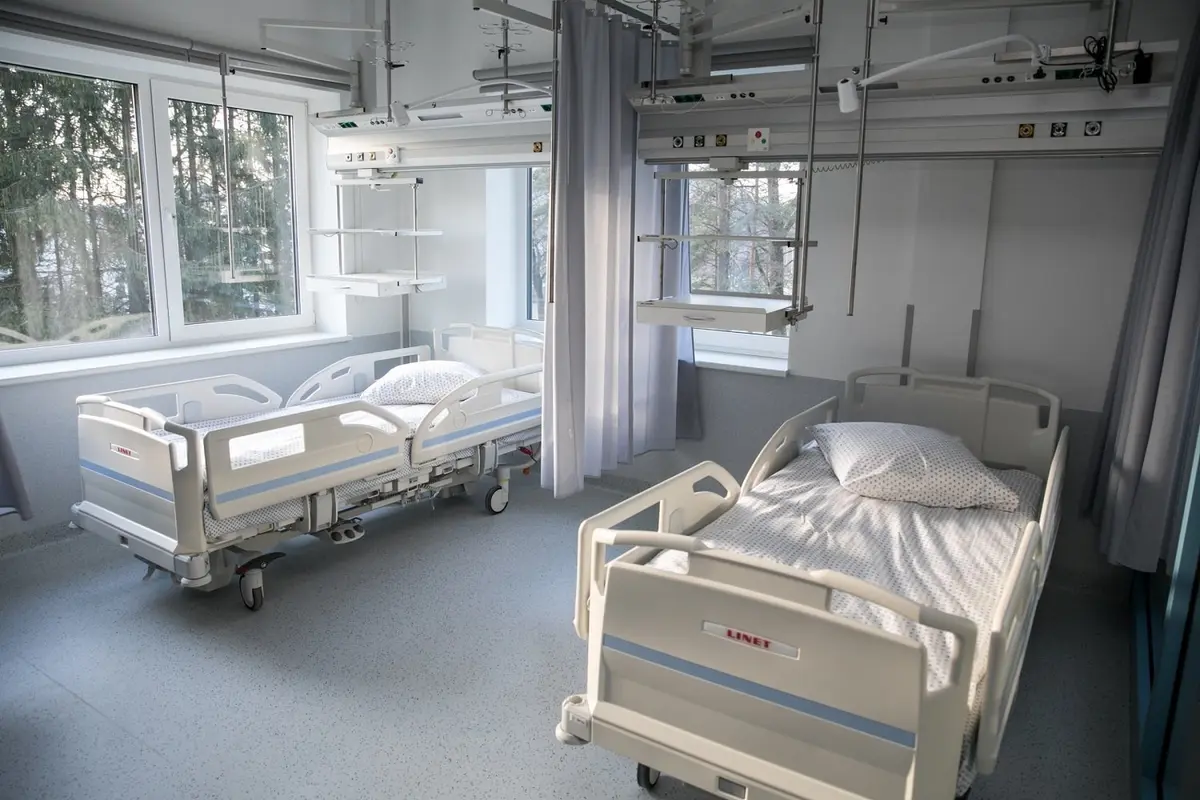 Kauno regiono gydymo įstaigose mažinimas COVID-19 lovų skaičius