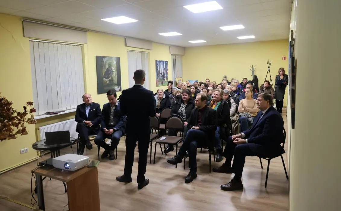 Planai Linksmakalnyje: šiuolaikinė mokykla, sutvarkyti kiemai, gatvės, šaligatviai