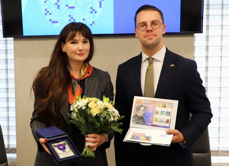 Ukrainos ambasadorei rūpi karo išblaškytų vaikų likimai