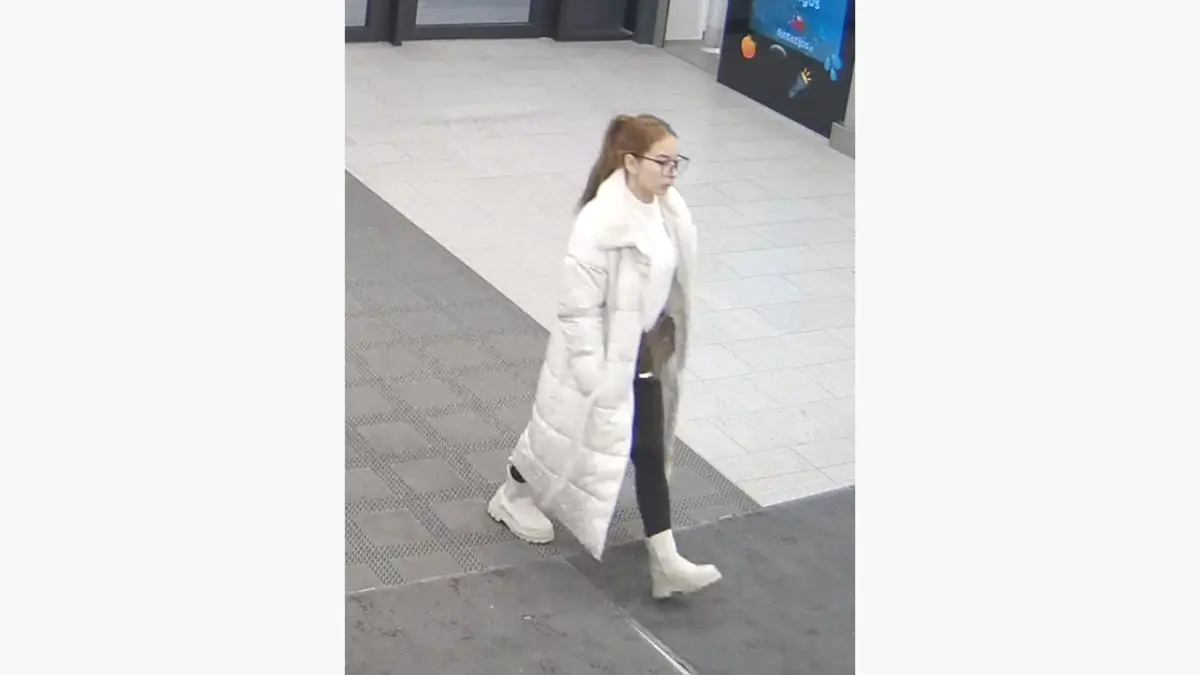 Pareigūnai aiškinasi, kas pasipildė kvepalų kolekciją