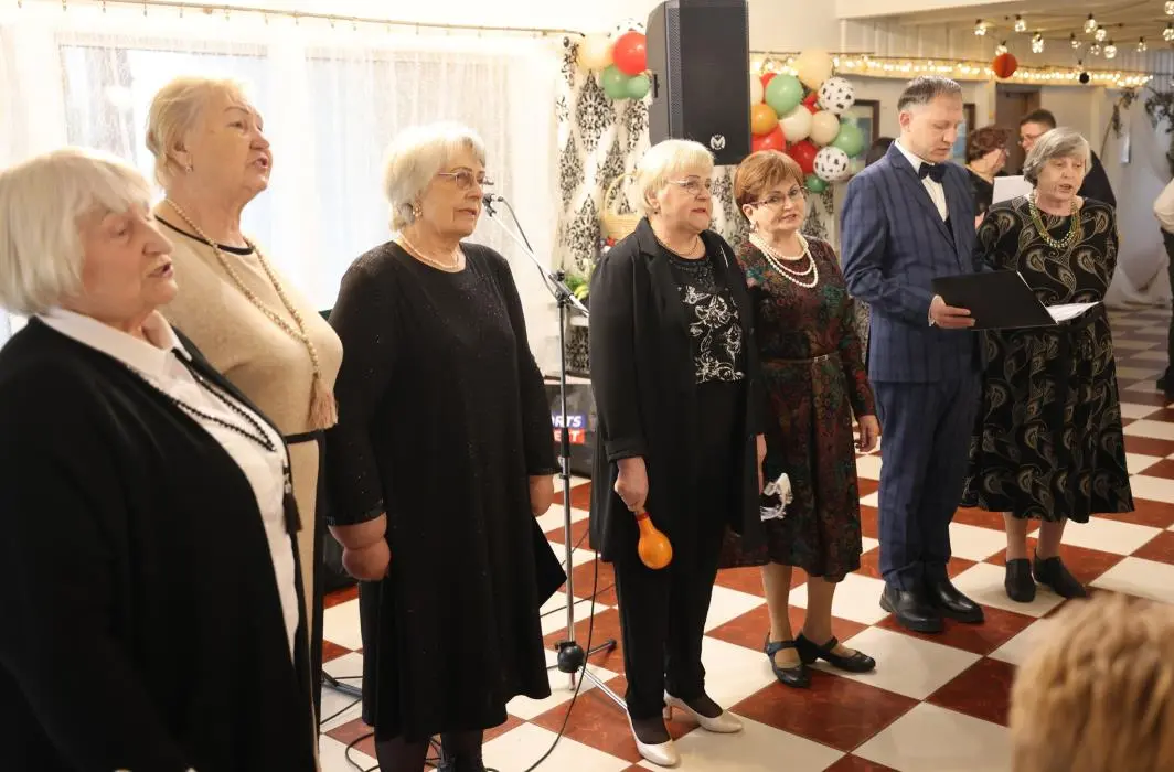 Pasveikino pavasarį ir vieni kitus