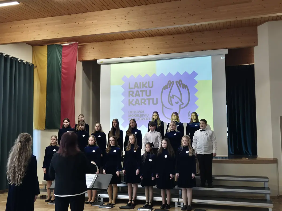 Kelmės rajono jaunių ir jaunučių chorai pakviesti į Lietuvos moksleivių dainų šventę!