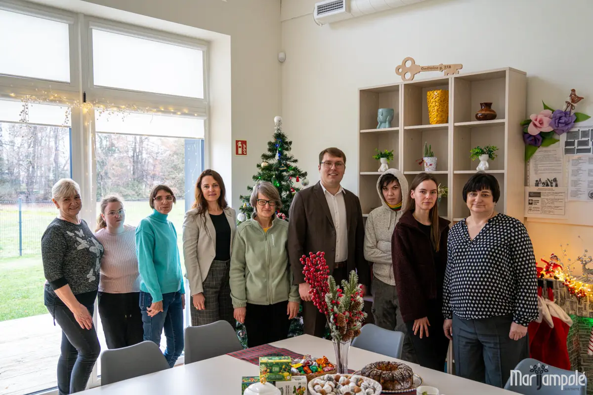 Kalėdų laukimo džiaugsmas grupinio gyvenimo namuose