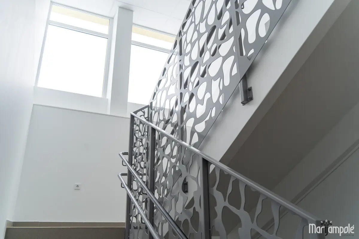 Kai aplinka pritaikyta visiems: pokyčiai Marijampolės „Žiburėlio“ mokykloje-daugiafunkciame centre