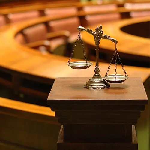 Atsisakyta pradėti ikiteisminį tyrimą dėl Seimo nario V. Rakučio straipsnyje paskelbtų teiginių