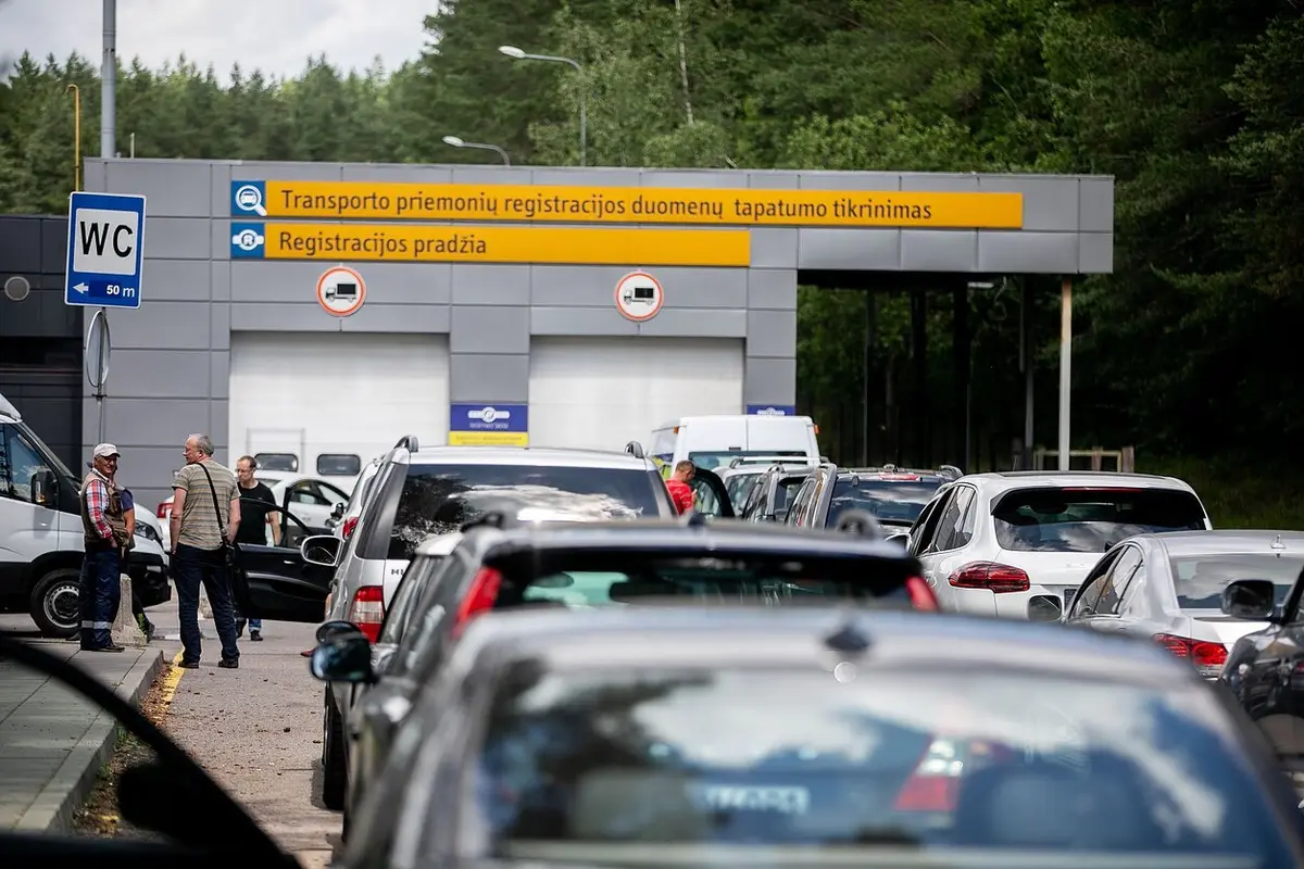 Kiekviena transporto priemonė privalo turėti SDK