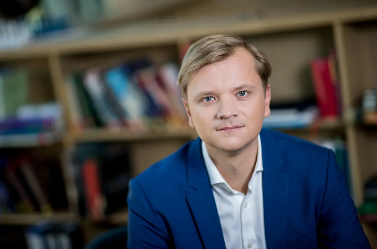 Tyrimas šokiruoja: sukčių žinučių neatpažįsta kas antras lietuvis
