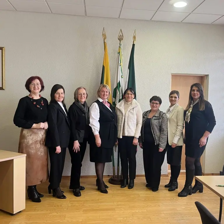 Diasporos politikos įgyvendinimo keliu