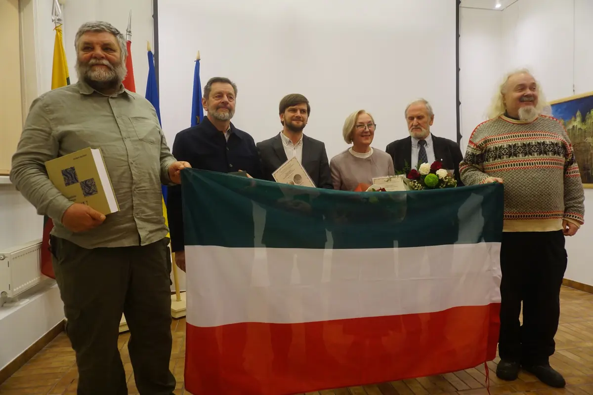 Įteiktas „Širdings brolau“ apdovanojimas