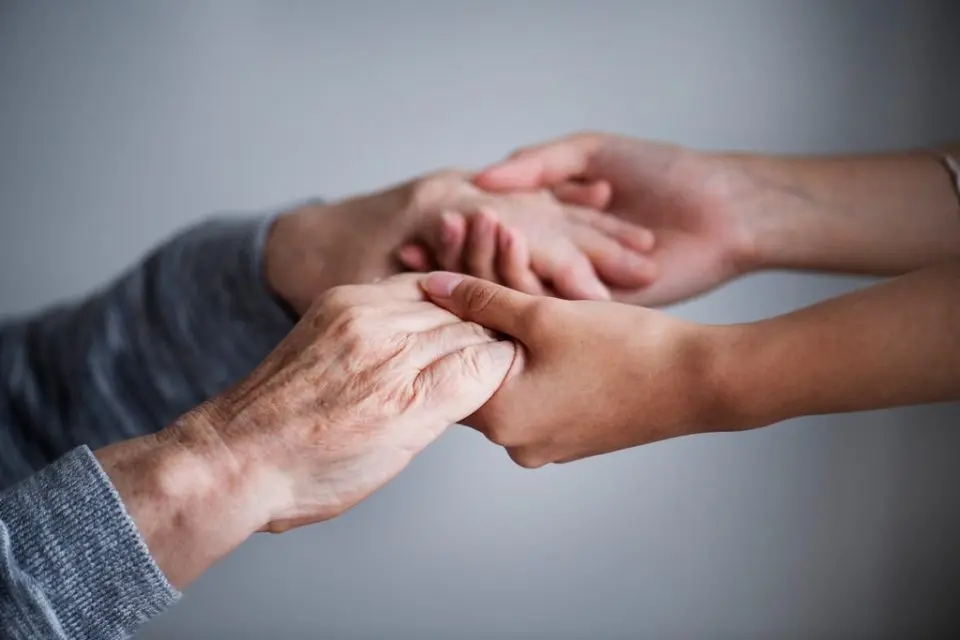 Patvirtintas algoritmas dėl socialinių paslaugų teikimo krizės atveju asmenims, kurie dėl negalios ar sveikatos būklės negali likti namuose be artimųjų pagalbos
