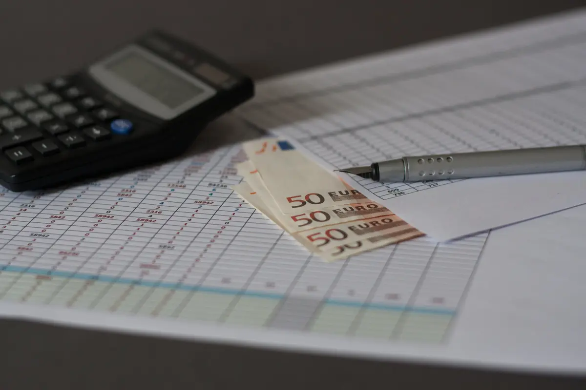 Teismui perduota byla dėl kreditinio sukčiavimo ir apgaulingo finansinės apskaitos tvarkymo