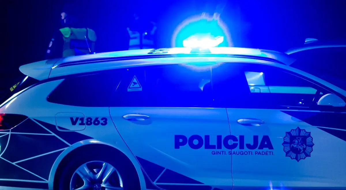 Panevėžyje – vagystė, sukčiavimas ir neteisėtas mokėjimo kortelės duomenų panaudojimas