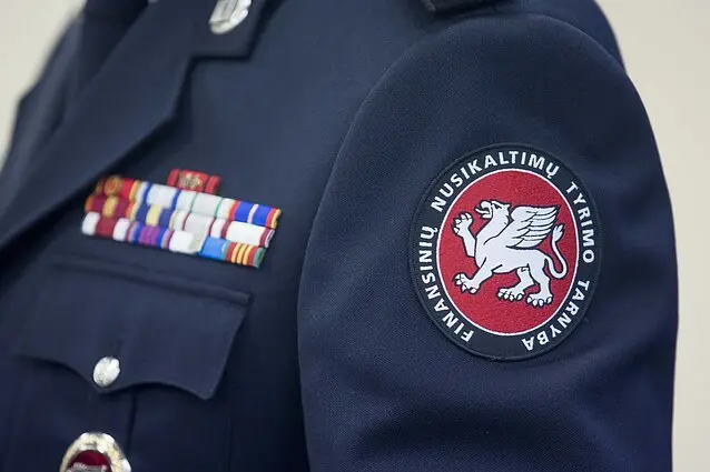 Ukrainos piliečiai įtariami nelegaliai į Lietuvą gabenę darbuotojus