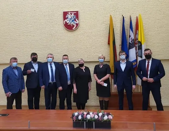 Susipažinkite su kandidatų į Radviliškio rajono merus rinkimų programomis