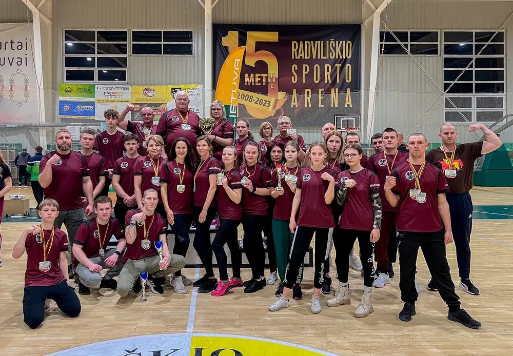 Lietuvos nacionalinis rankų lenkimo čempionatas Radviliškyje