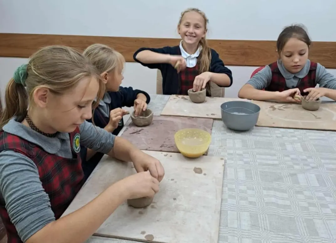Pakiršinio dvare – rudeniška keramikos edukacija vaikams