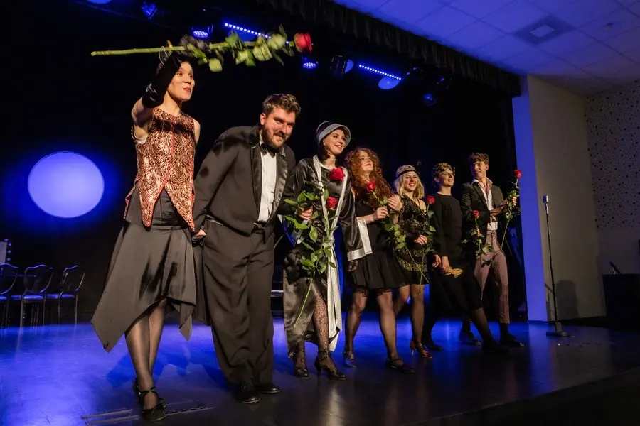 Baisogaloje tęsiasi profesinalių teatrų festivalis „Medunešis“