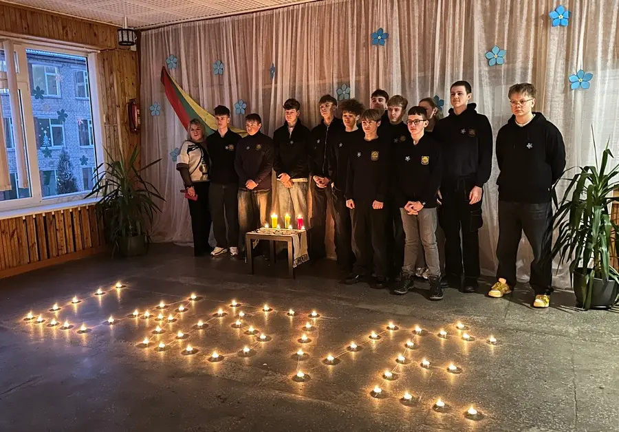 Pilietiškumo pamoka „Nesušaudyta drąsa: asmeninės istorijos iš Sausio 13-osios“ Šiaulėnuose