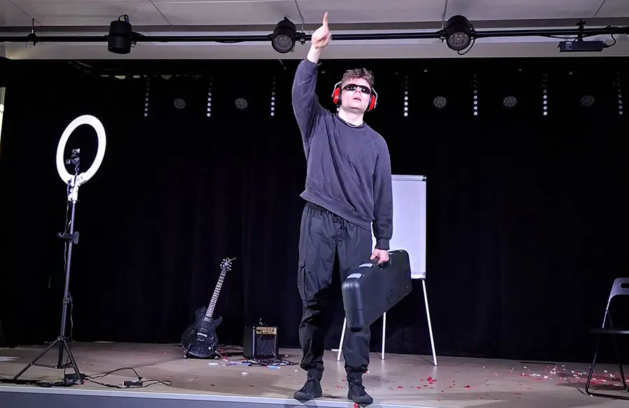 Šeduvos gimnazijoje – pirmasis projekto „MIZANscena“ spektaklis