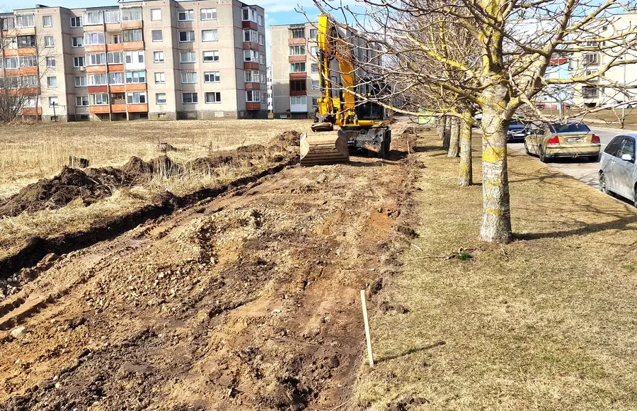 Radviliškyje verda darbai – tiesiami ir atnaujinami dviračių takai