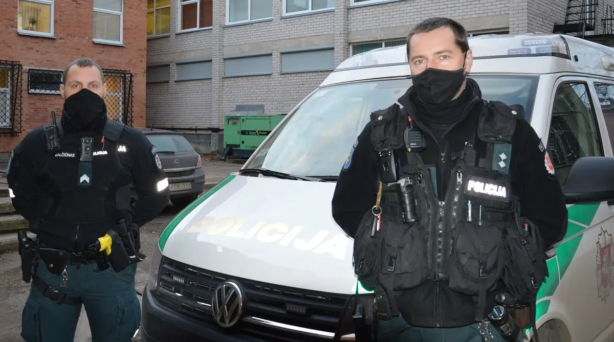 Gelbėjimo operacijoje dalyvavę policijos pareigūnai