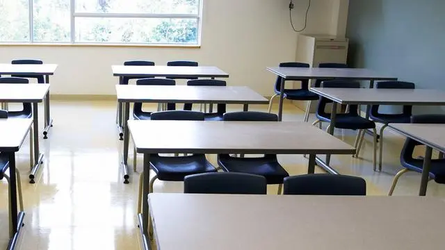 Po tarybos posėdžio – pokyčiai kai kuriose Raseinių rajono mokyklose