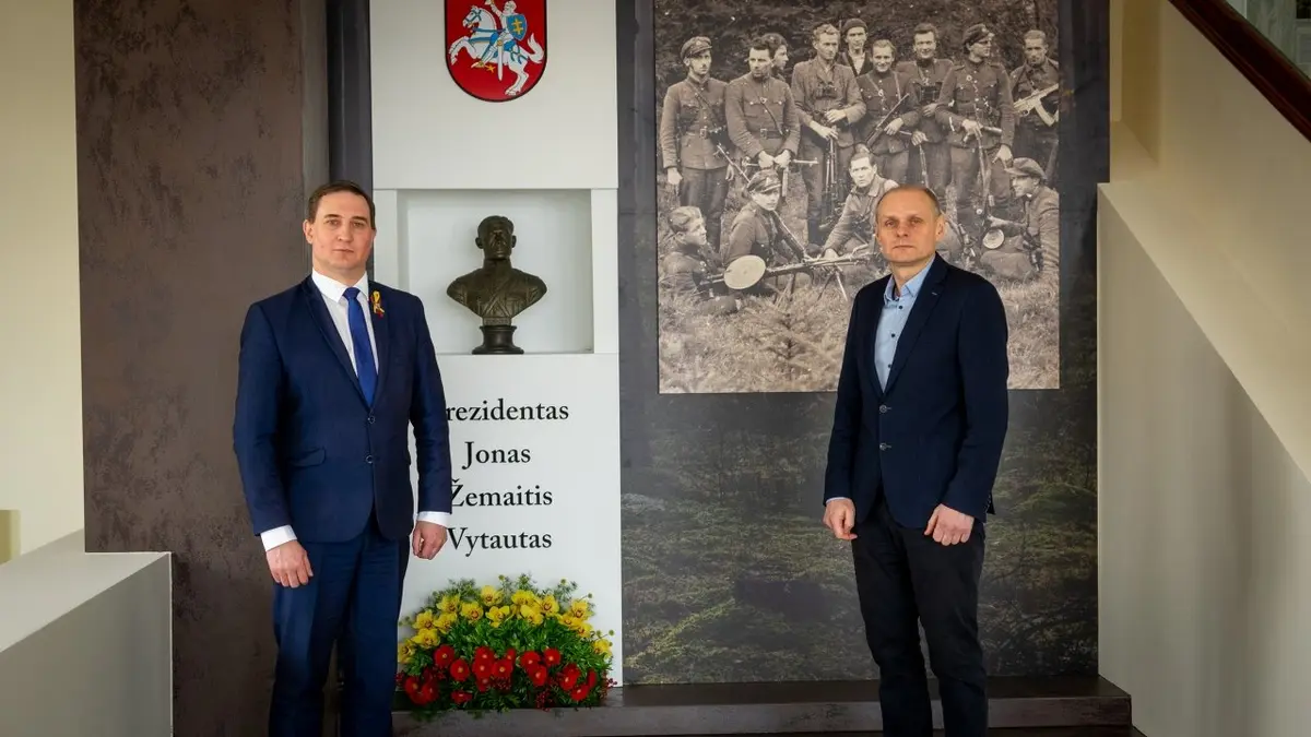 Atminimo erdvės pristatymas ir geriausiųjų gimnazistų pagerbimas