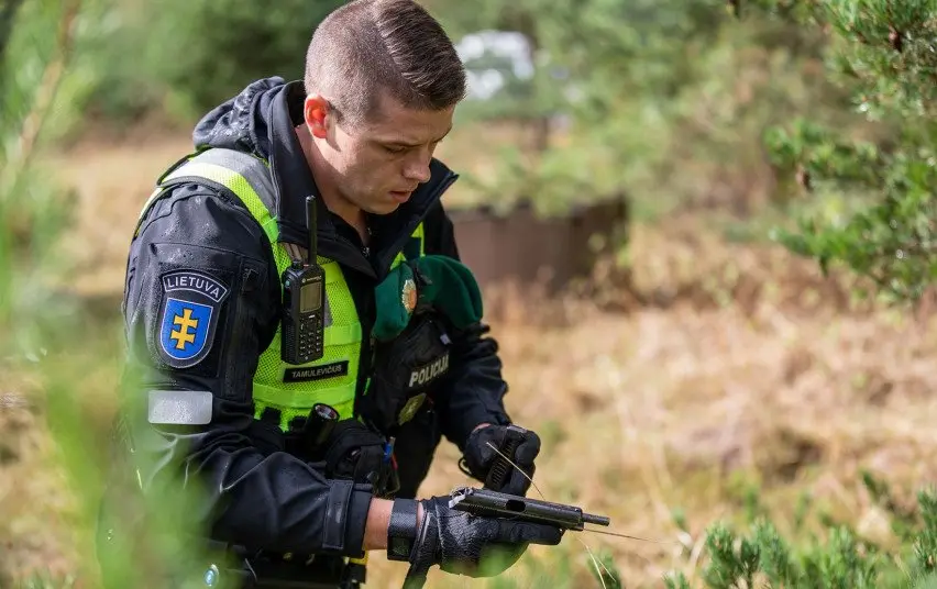 Policija primena – liko trys mėnesiai, kai netinkami naudoti ir signaliniai ginklai gali būti legalizuojami