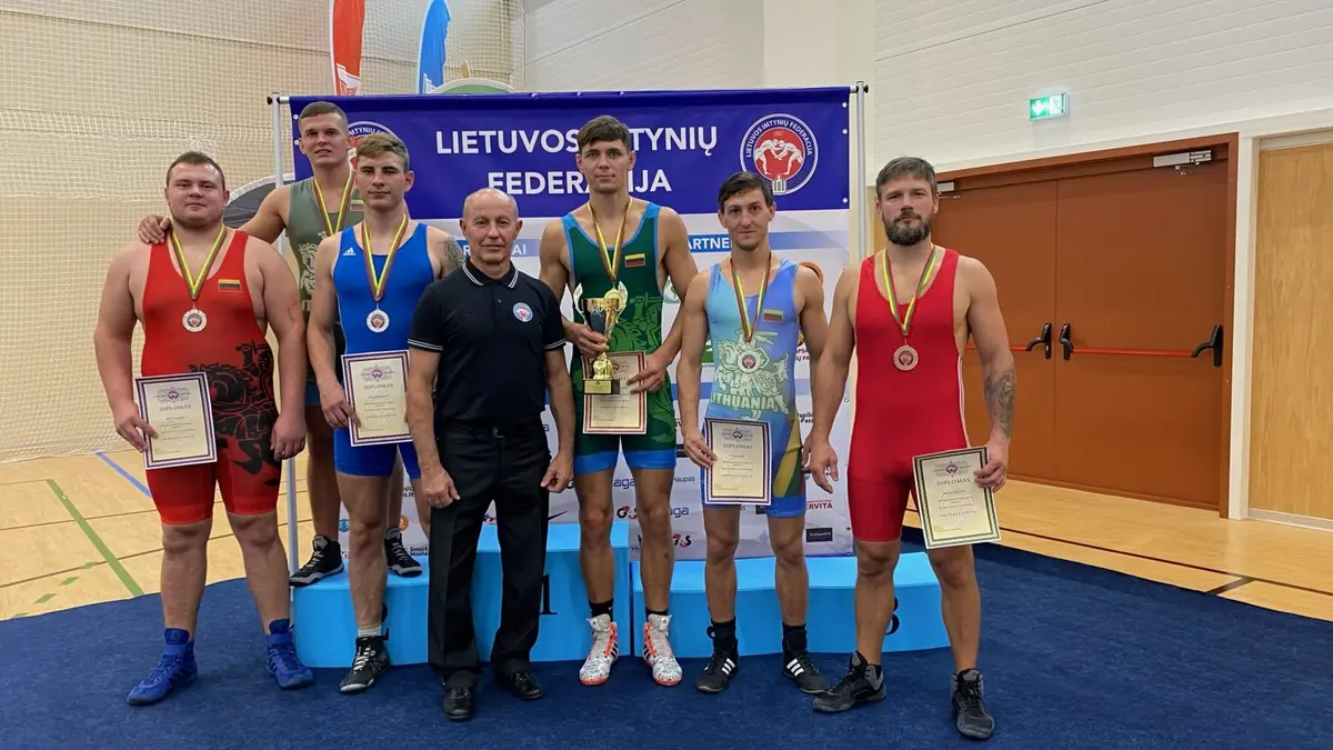 Raseinių imtynininkų komanda dalyvavo čempionate Šiauliuose