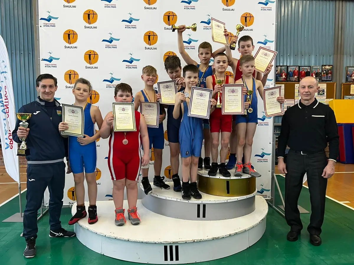 Lietuvos vaikų laisvųjų imtynių čempionate iškovota pirma komandinė vieta