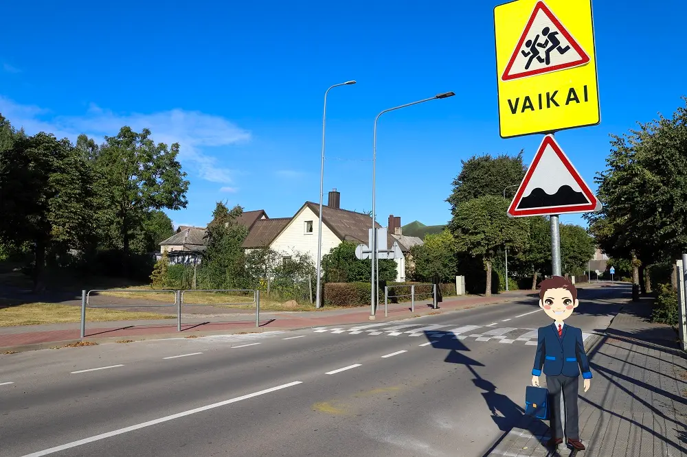 Prie rajono ugdymo įstaigų pastatyti muliažai