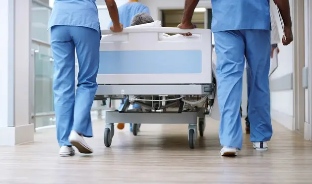 Vokietijoje į ligoninę paguldytas ir operuotas sužalotas raseiniškis