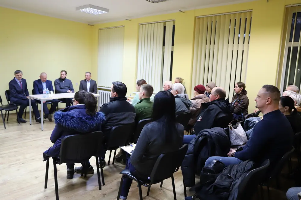 Savivaldybės vadovai aptarė gatvių keitimo klausimą su Viduklės bendruomene